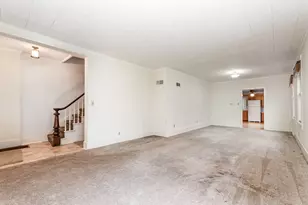 315 S Gage St, Somonauk, IL 60552 - Photo 4