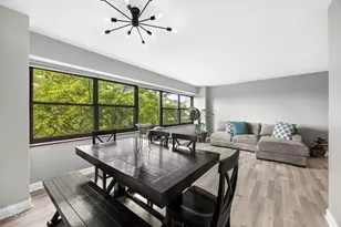 4200 N Marine Dr, Chicago, IL 60613 - Photo 6