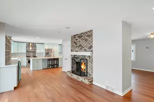 1405 Surrey Ln, Algonquin, IL 60102 - Photo 18