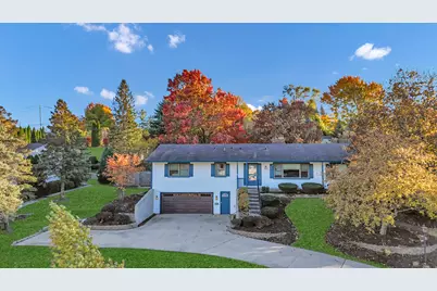 1405 Surrey Lane, Algonquin, IL 60102 - Photo 2