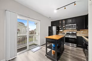 1658 N Fieldstone Dr, Shorewood, IL 60404 - Photo 12