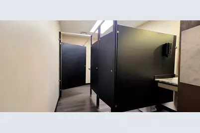 756 W Jeffery Street, Kankakee, IL 60901 - Photo 8