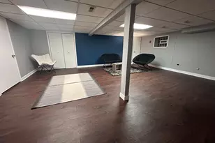 9221 S Avers Ave, Evergreen Park, IL 60805 - Photo 18