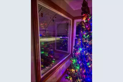 9221 S Avers Avenue, Evergreen Park, IL 60805 - Photo 4