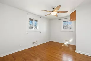 713 Lois Pl, Joliet, IL 60435 - Photo 12