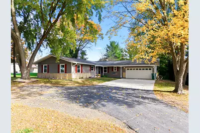 404 Willow Drive, Belvidere, IL 61008 - Photo 2