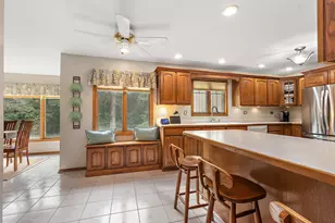 590 Timber Ln, Frankfort, IL 60423 - Photo 14