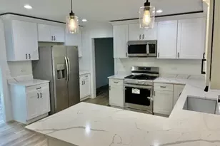 24360 S Timberline Trail, Crete, IL 60417 - Photo 4