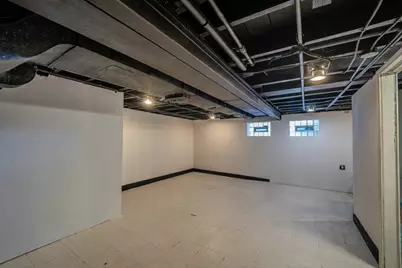 9810 Menard Avenue, Oak Lawn, IL 60453 - Photo 18