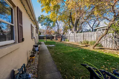 9810 Menard Avenue, Oak Lawn, IL 60453 - Photo 26