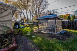 9810 Menard Ave, Oak Lawn, IL 60453 - Photo 28