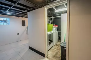 9810 Menard Ave, Oak Lawn, IL 60453 - Photo 20