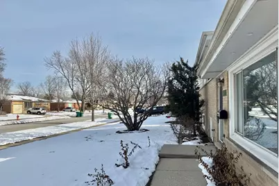 1411 Anthony Road, Wheeling, IL 60090 - Photo 4