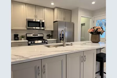 1411 Anthony Road, Wheeling, IL 60090 - Photo 2