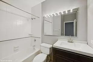 1 Renaissance Pl, Palatine, IL 60067 - Photo 14