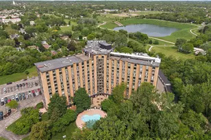 1 Renaissance Pl, Palatine, IL 60067 - Photo 24