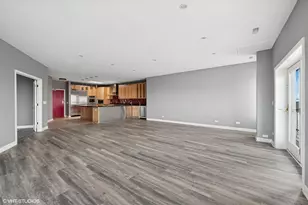 1 Renaissance Pl, Palatine, IL 60067 - Photo 4