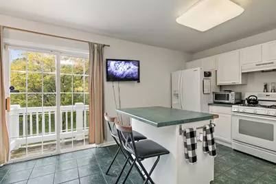 361 Holiday Lane, Hainesville, IL 60073 - Photo 6