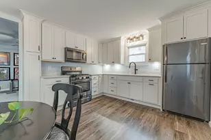 1204 N Ottawa St, Lincoln, IL 62656 - Photo 8