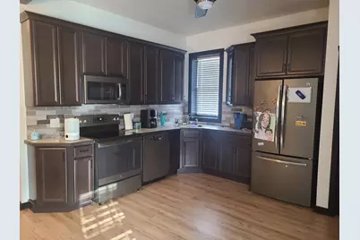 1818 4th Street, Peru, IL 61354 - Photo 2