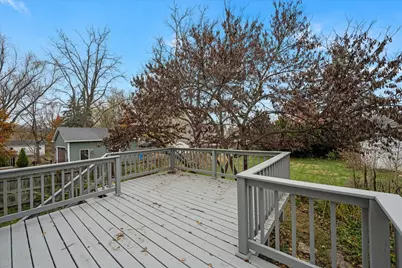 710 N Van Buren Street, Batavia, IL 60510 - Photo 24