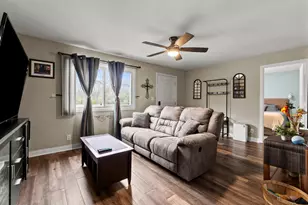 1111 N Kankakee St, Wilmington, IL 60481 - Photo 6