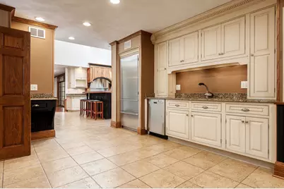 2716 Spring Creek Road, Rockford, IL 61107 - Photo 20