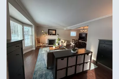 2523 Hastings Avenue, Evanston, IL 60201 - Photo 4