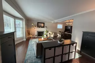 2523 Hastings Ave, Evanston, IL 60201 - Photo 4