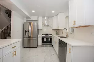 216 Flora Ave, Glenview, IL 60025 - Photo 10