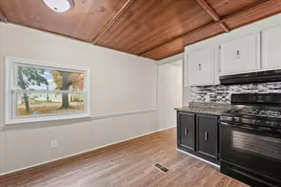 1149 Maze Ct, Decatur, IL 62526 - Photo 14