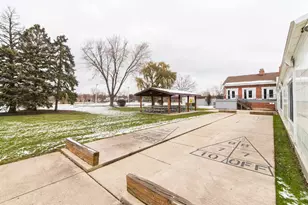 238 Driftwood Ln, Bloomingdale, IL 60108 - Photo 32