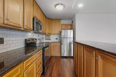 3900 N Lake Shore Drive #17G, Chicago, IL 60613 - Photo 2