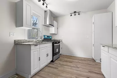 7207 Forest Hills Road, Loves Park, IL 61111 - Photo 6