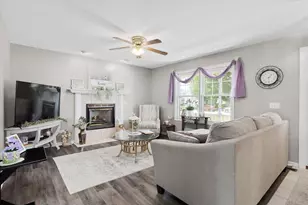 2697 Creekside Ln, Morris, IL 60450 - Photo 6