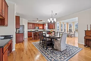 38 E Meadow Dr, Cortland, IL 60112 - Photo 14