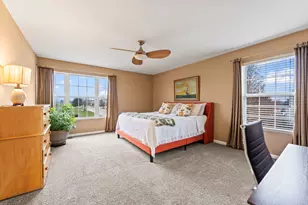 38 E Meadow Dr, Cortland, IL 60112 - Photo 44