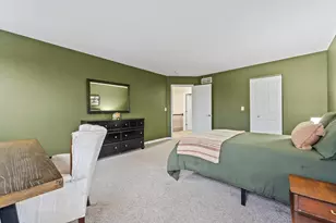 38 E Meadow Dr, Cortland, IL 60112 - Photo 40