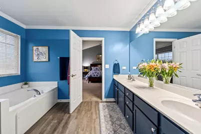 38 E Meadow Drive, Cortland, IL 60112 - Photo 38