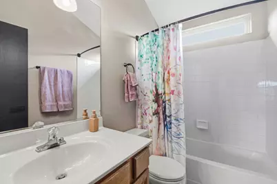 2138 N Green Valley Lane, Round Lake Beach, IL 60073 - Photo 16