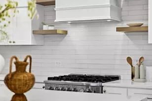 11300 Sequoya Ln, Indian Head Park, IL 60525 - Photo 24