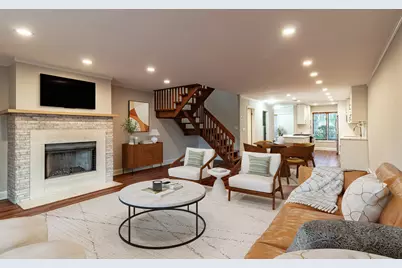 1087 Deerfield Place, Highland Park, IL 60035 - Photo 12