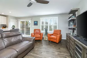 2084 Canyon Creek Ct, Aurora, IL 60503 - Photo 10