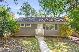 644 W Hinsdale Ave, Hinsdale, IL 60521 - Photo 1