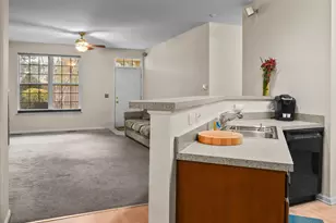 8815 Concord Ln, Justice, IL 60458 - Photo 6