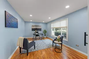 416 S Park St, Westmont, IL 60559 - Photo 6