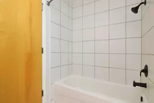 [Address not provided], Chicago, IL 60607 - Photo 12