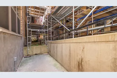 1500 W Monroe Street #113, Chicago, IL 60607 - Photo 14