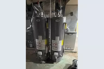 554 S 4th Street, Aurora, IL 60505 - Photo 8