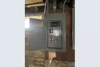 554 S 4th Street, Aurora, IL 60505 - Photo 4